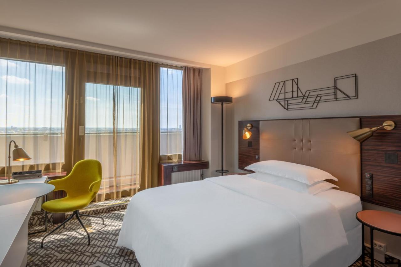 Four Points By Sheraton Munich Arabellapark Exterior photo