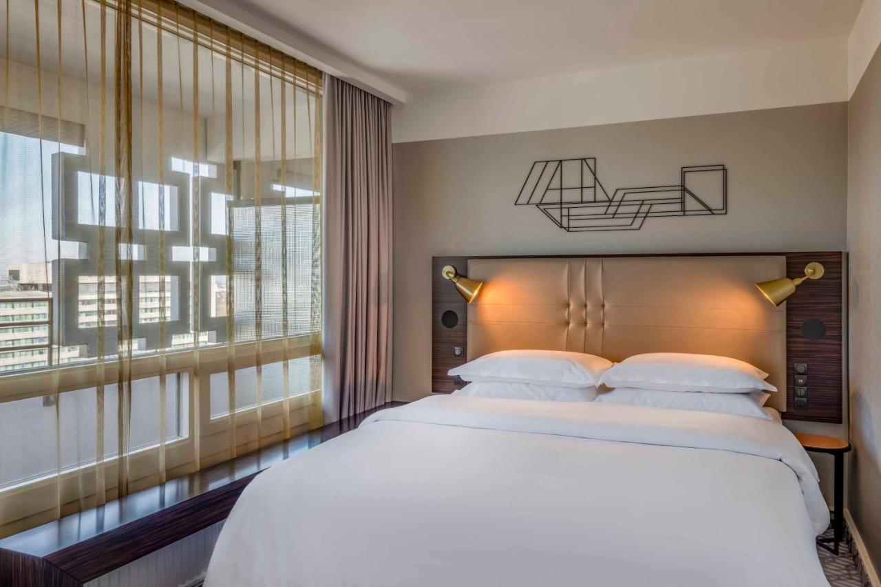 Four Points By Sheraton Munich Arabellapark Exterior photo